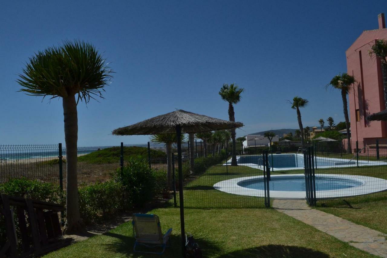 Bajo Con Vistas Al Mar Apartment Zahara de los Atunes Luaran gambar